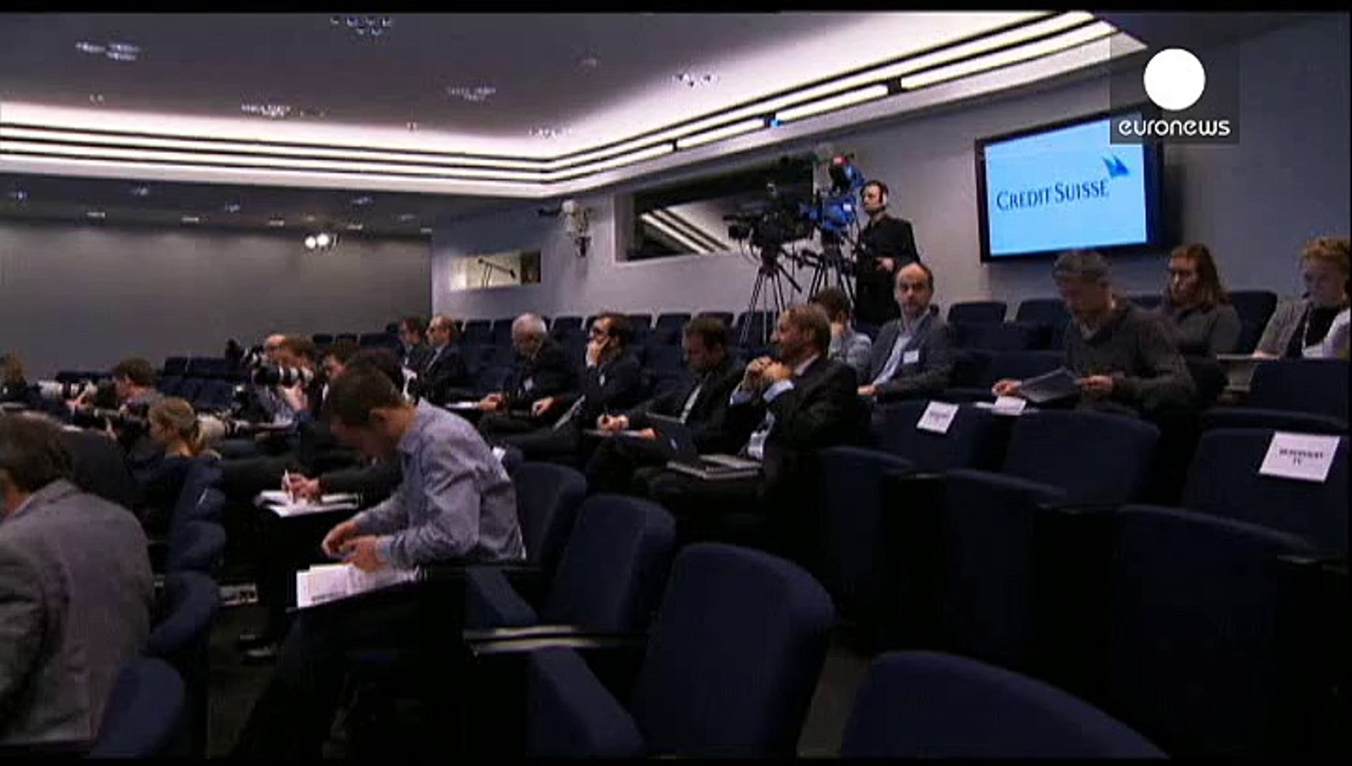 ⁣Credit Suisse оговтується від удару сильного франка