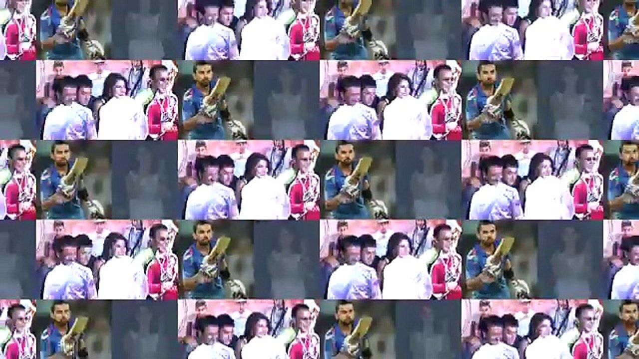 FIRST LOOK - Anushka Sharma As Rosie   Bombay Velvet