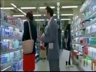 See - how these people insulted in cash counters!!