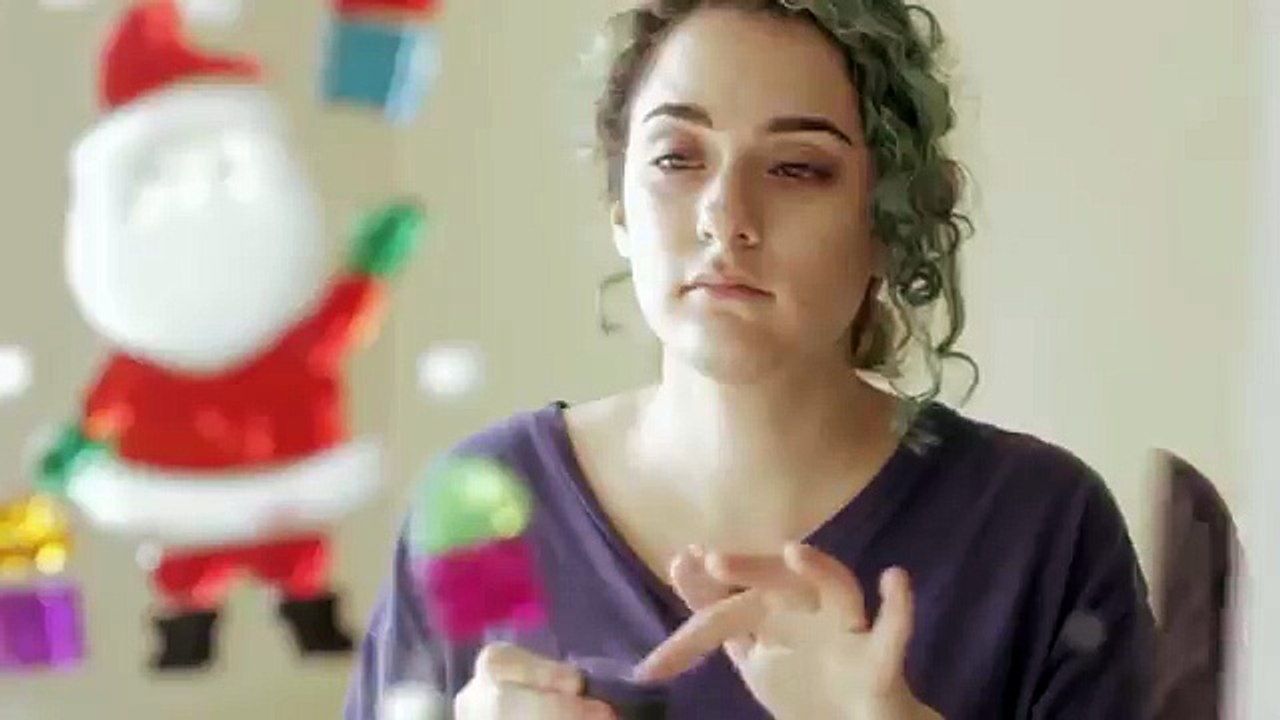 Weird Things Girls Do When They’re Alone -hot girls