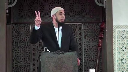 The Munafiqs (hypocrites) - Nouman Ali Khan