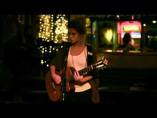 Selah Sue in Bordeaux - French Acoustic Tour