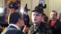 Violente bagarre au parlement ukrainien entre deux députés