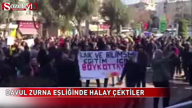 Davul zurna eşliğinde halay çektiler