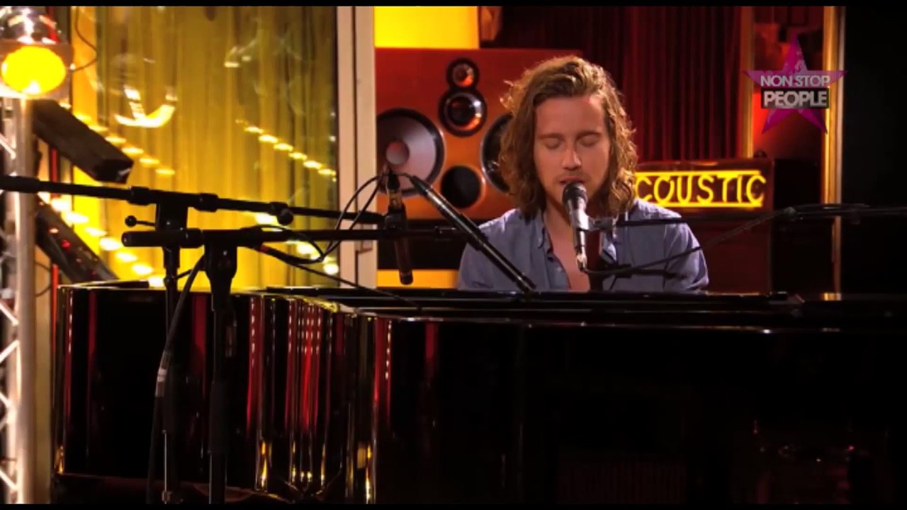 Julien Doré - Victoires de la Musique 2015 : "ça fait hyper plaisir, on ne va pas se mentir"