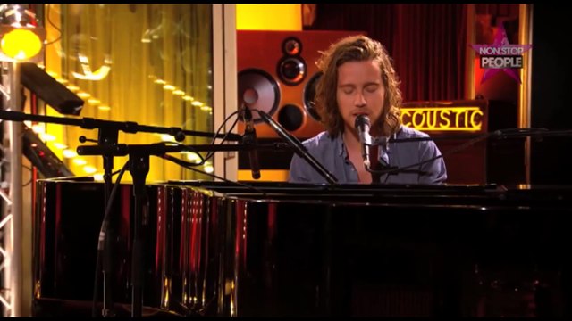 Julien Doré - Victoires de la Musique 2015 : ça fait hyper plaisir, on ne va pas se mentir