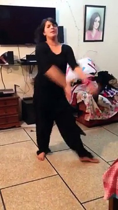 home made dance - چٹیاں کلائیاں وے -  i persona...