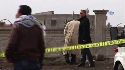 Suruç’ta patlama : 1’i polis 3 yaralı