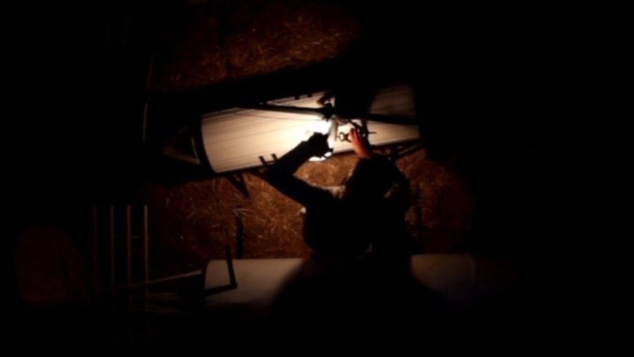 El Cometagiroavió i la llegenda del plagi - Trailer