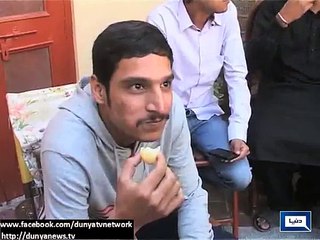 Dunya News - Rahat Ali's parents pray for his top performance