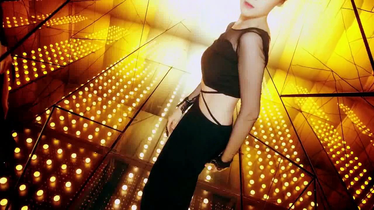 GIRL'S DAY - SOMETHING (썸씽)