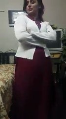 کاٹے نہیں کٹتے یہ دن رات ۔۔۔ بے باک لڑکی کا گانا سنیے