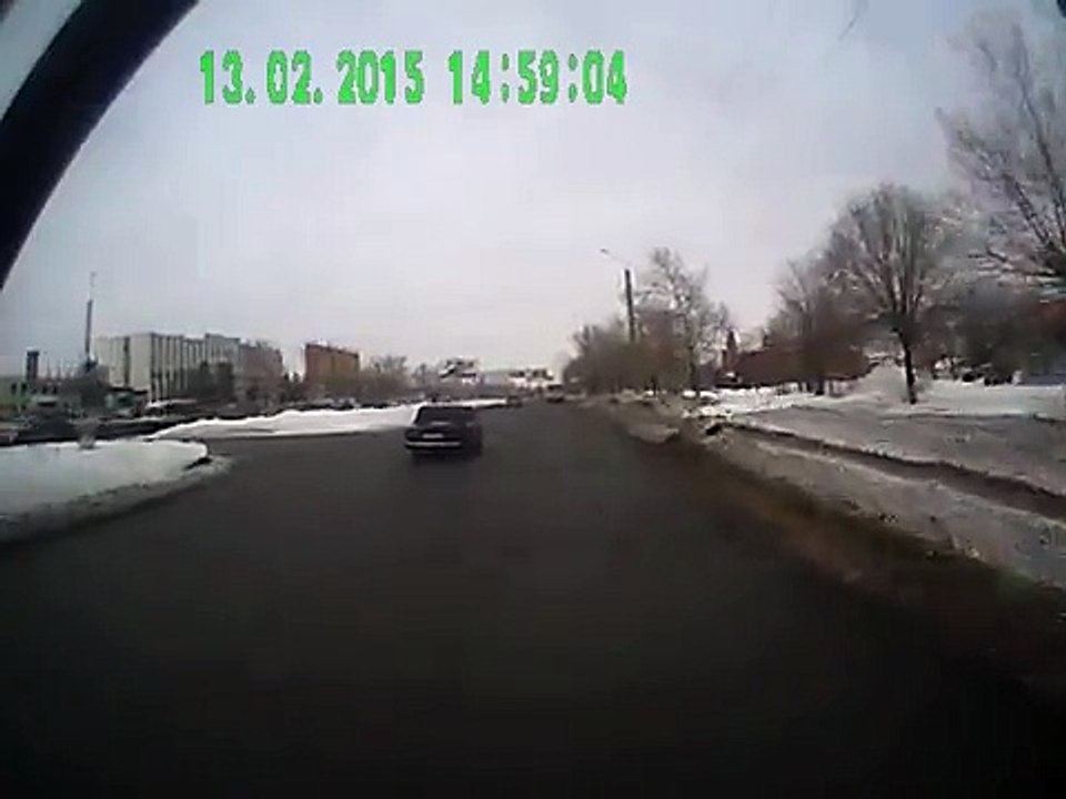 Камаз въехал в автобус - ДТП в Оренбурге