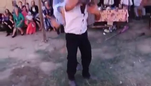 И танец и борьба))) Прикол, Funny