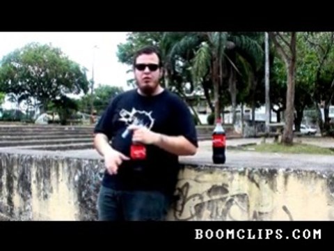 Crazy Guy Drinking Coke And Eating Mentos, Funny Clip