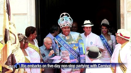 Rio embarks on five-day non-stop partying with Carnival