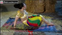 MAHNOOR KI CHOLI - MUJRA - PAKISTANI MUJRA DANCE 2015