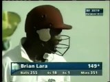 Brian Lara cover drives for 4 runs, West indies wins it