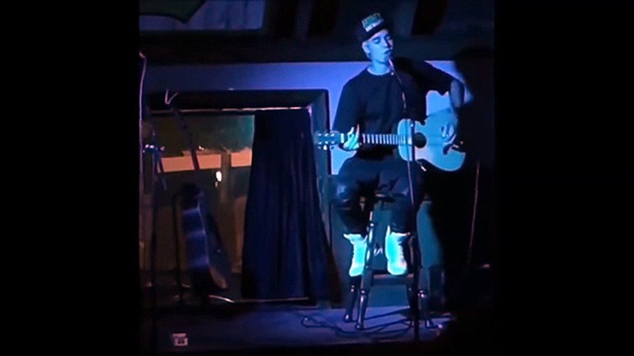 Justin Bieber Home To Mama Acoustic