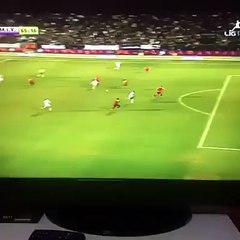 When nothing can go wrong for u. (Demba Ba Goal)