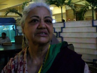 Zakia Sarwar sharing her views on I AM KARACHI campaign