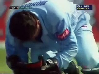 Shahid Afridi hit down Nayan Mongia with Bat