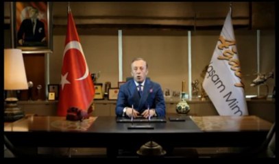 Ali Ağaoğlu, Reklam Filminde Erdoğan'a Özendi