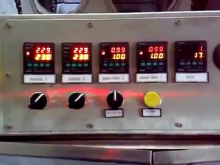 Plastic cup sealing machine