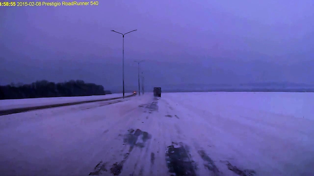 Ниву занесло - ДТП в белгородской области 08.02.2015