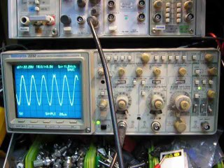 Cyrob: Table traçante analogique et Tektronix 2232