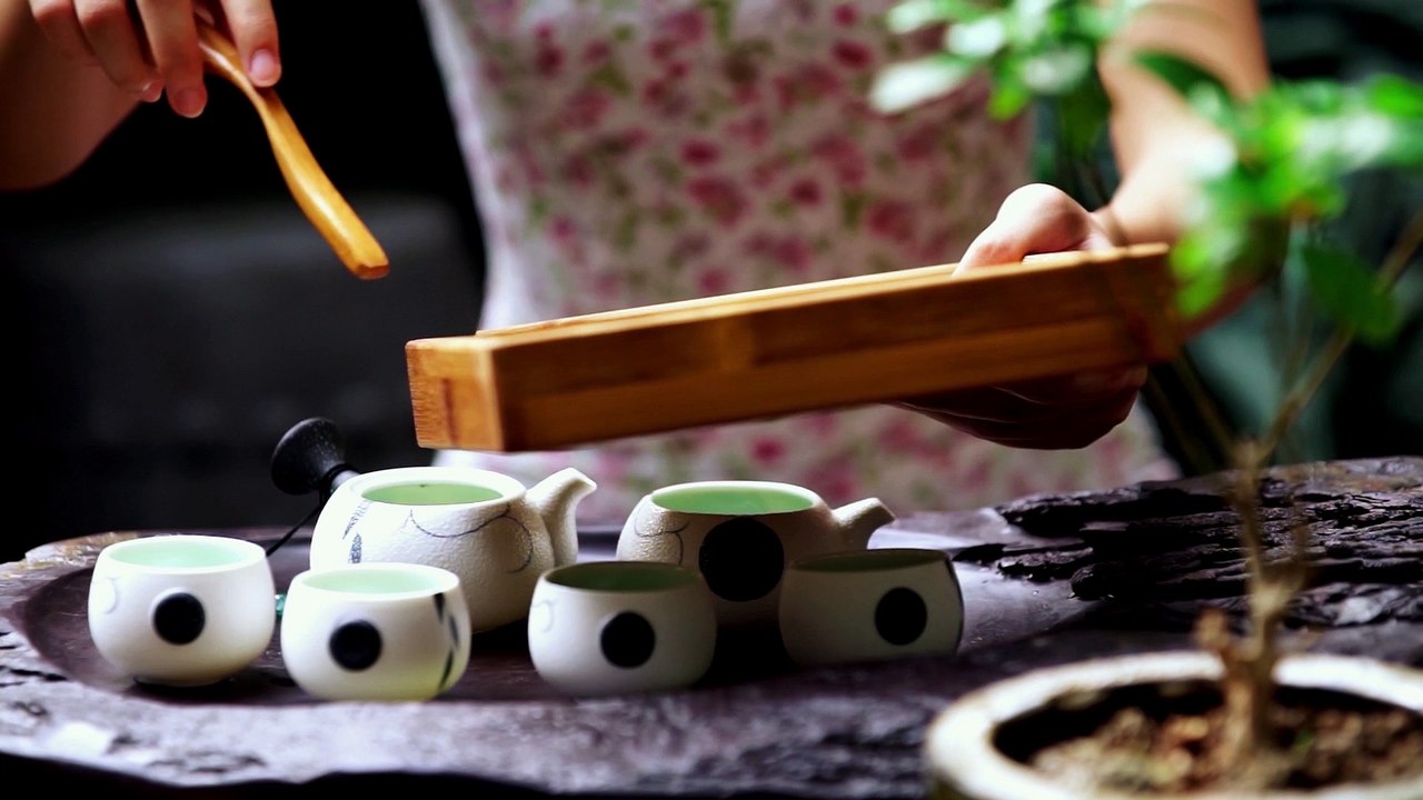 How To Brew Red/Black Dragon Pearls Black Tea