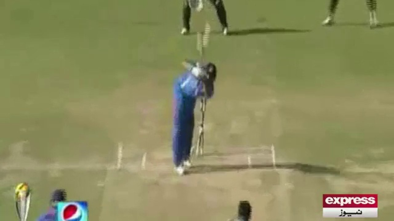Bharate Haseenae Pakistani Cricketers Par Fida