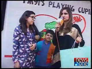 Lahore NewsOne & FM 91 celebrate valentines day at a Mall