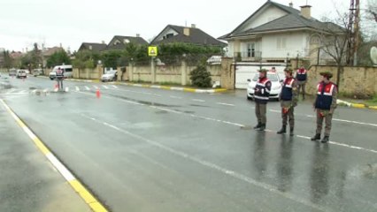 Jandarma, Bu Kez Sevgililer Günü İçin Durdurdu