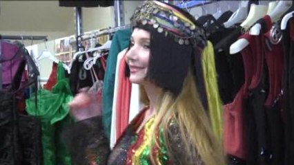 Rus Mankenler Defile Yaptı