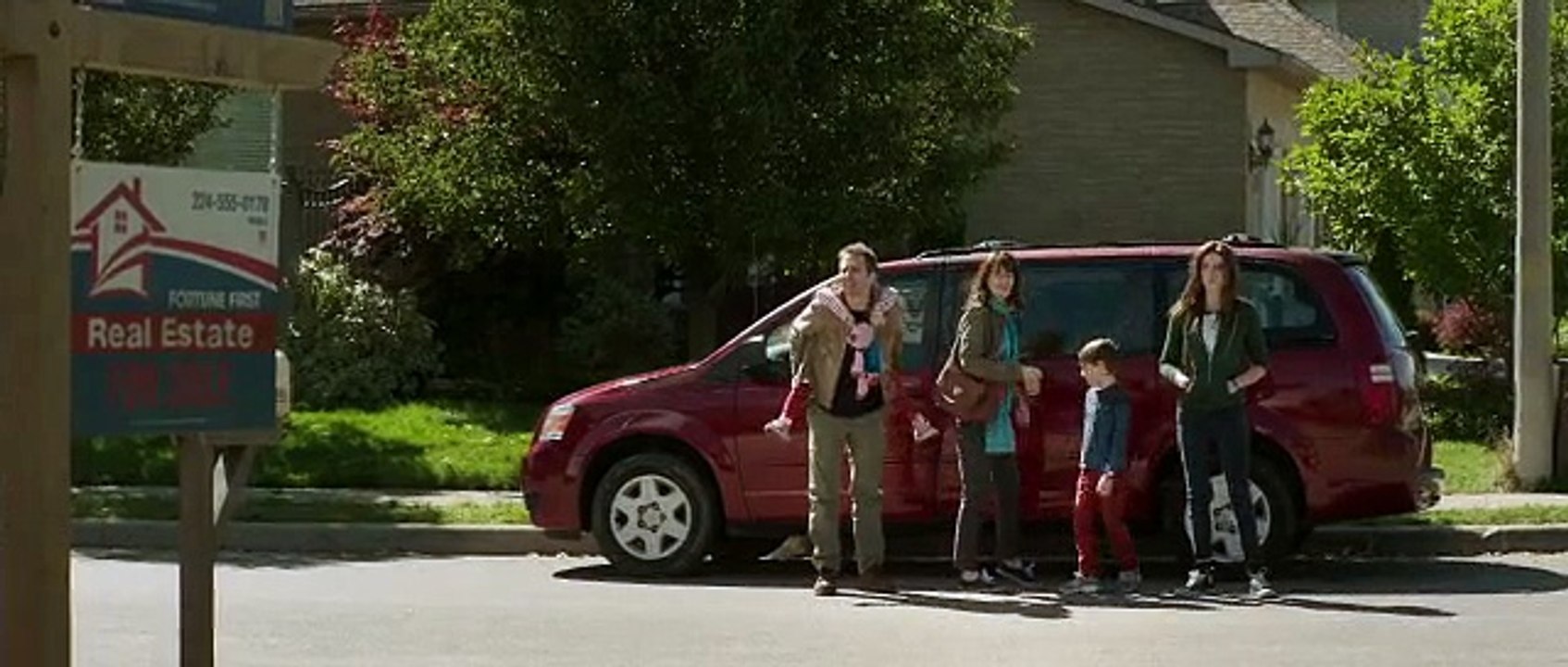 Poltergeist Trailer (Trailer #1)