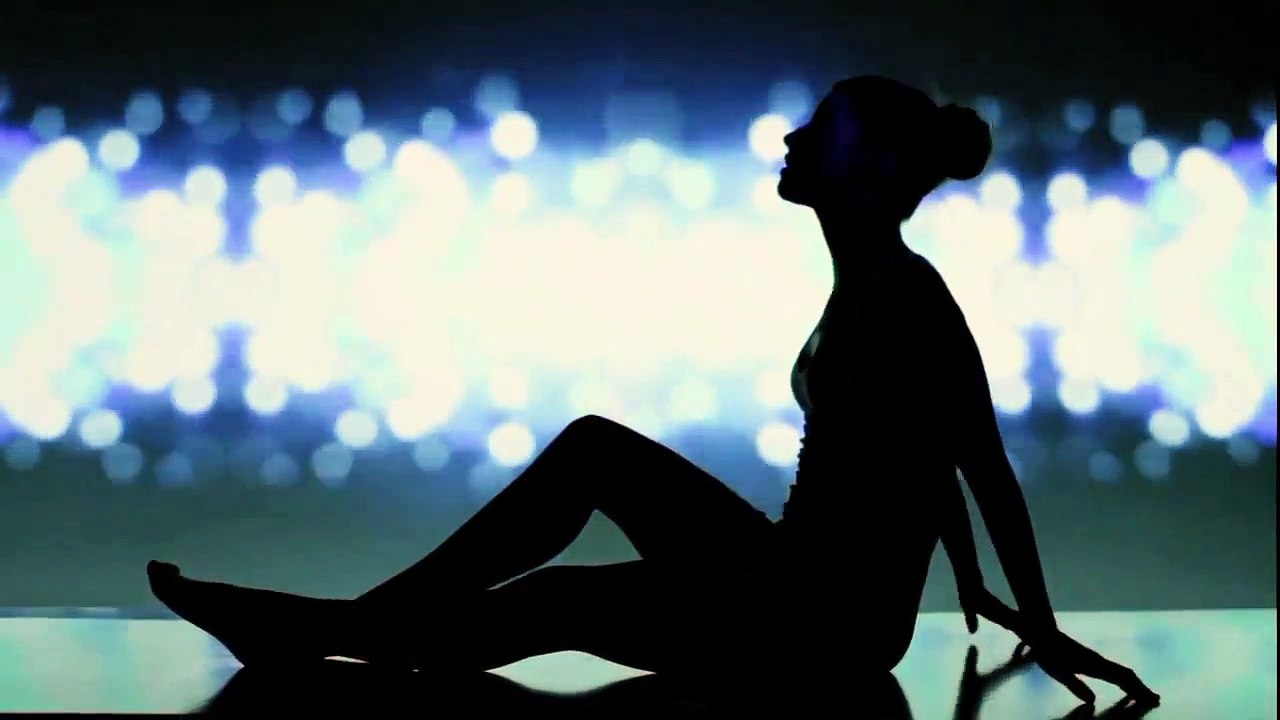 B.o.B - Airplanes ft. Hayley Williams of Paramore [OFFICIAL VIDEO]_youtube_original