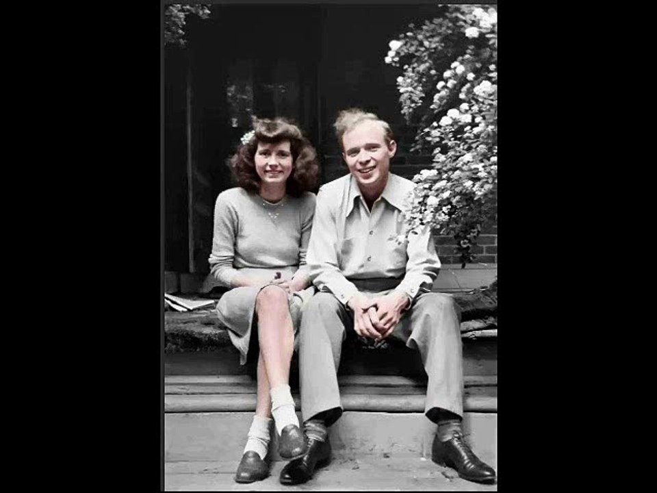 Colorisation of a photograph of a couple (c 1940)