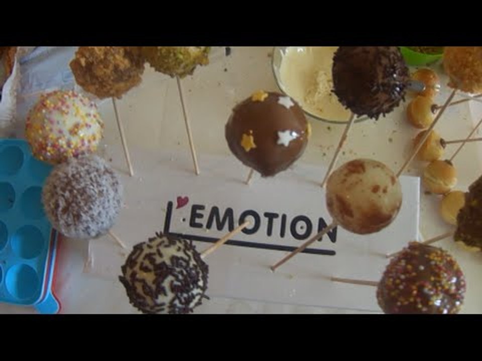 Recette: Pop cakes/sucette: cacahuète ,pistache, coco et déco