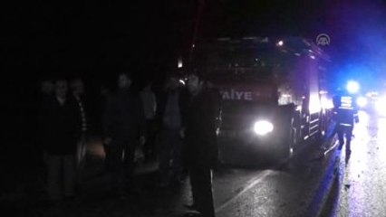 Tır ile Otomobilin Çarpışması Sonucu 4 Kişi Öldü