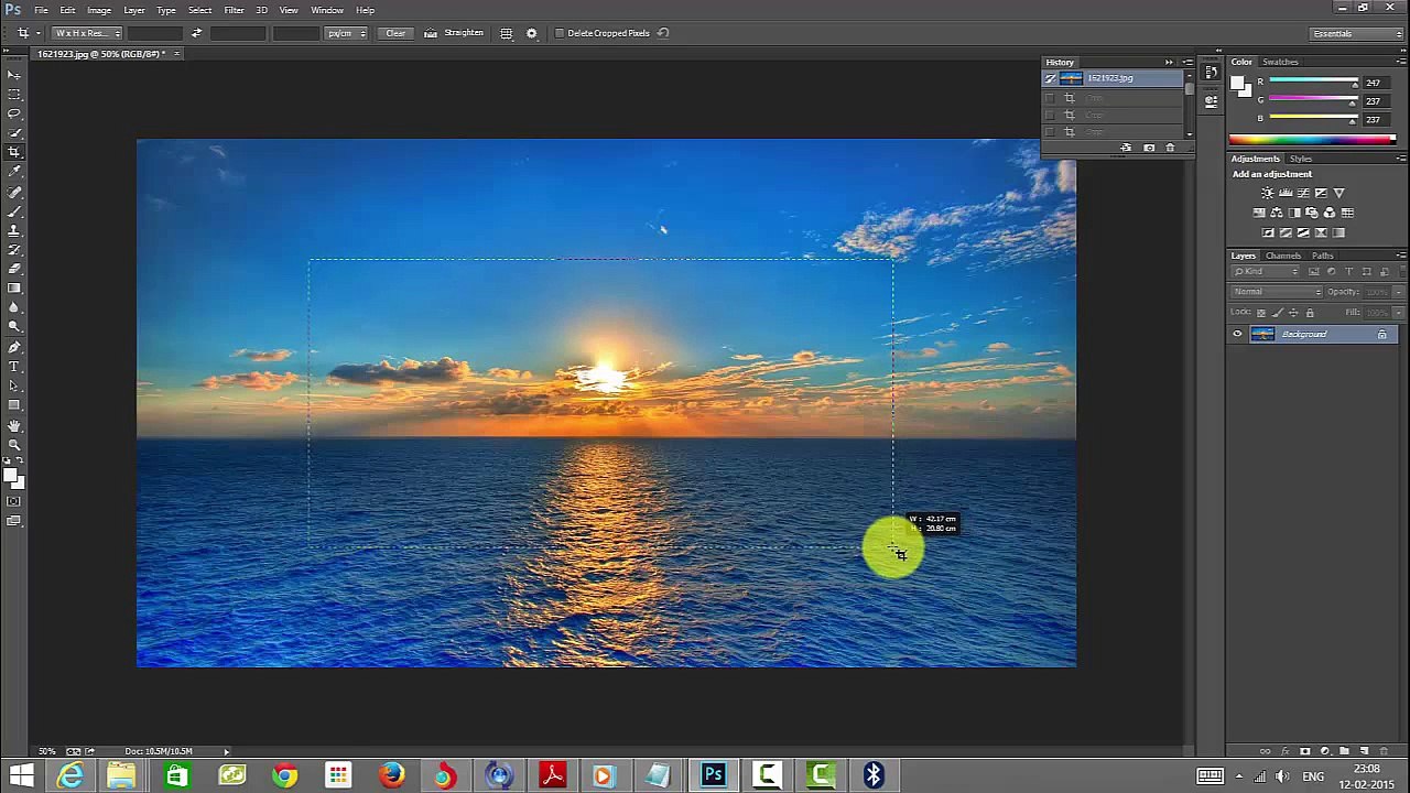 Photoshop Essentials - How to add background color fill after cropping the image