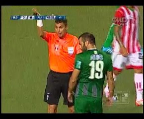 Alianza Lima: Gabriel Costa acabó mareado el primer tiempo ante Sport Loreto (VIDEO)