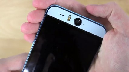 HTC Desire EYE - Unboxing (4K)