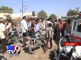 Rajkot: Police constable attacked in raid on bootleggers - Tv9 Gujarati