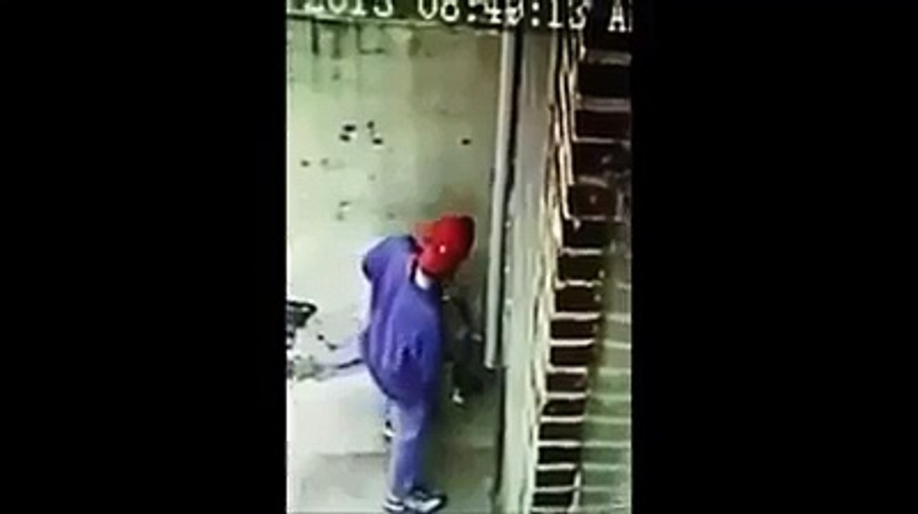 You Cant Pee Here