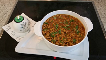Black Eyed Peas لوبیا دال / Cook With Saima