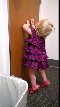 Kardeşi Olacağını Öğrenen 2 Yaşındaki Çocuğun isyanı