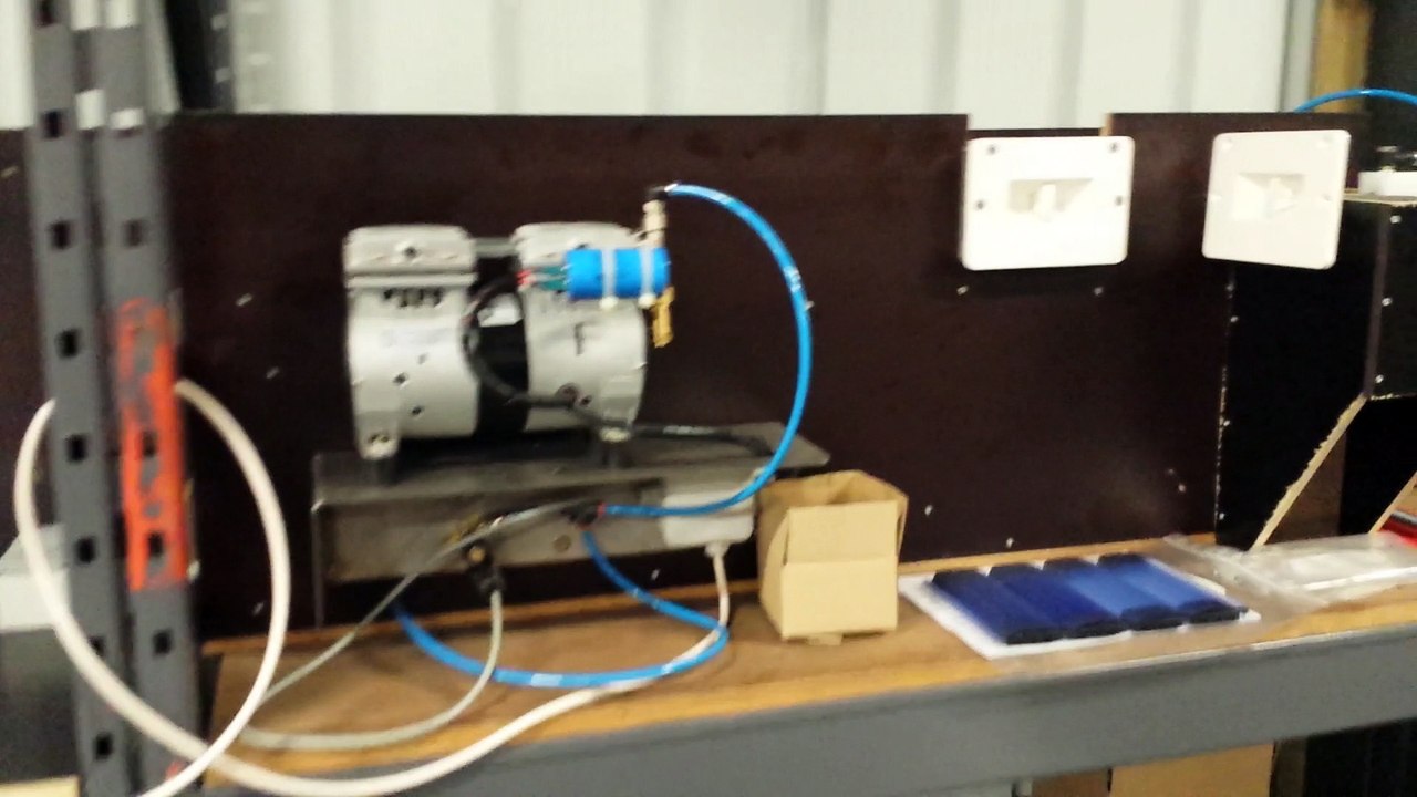 Vérrouillage automatique pour sécurité volet piscine