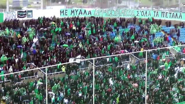 Η είσοδος των δύο ομάδων