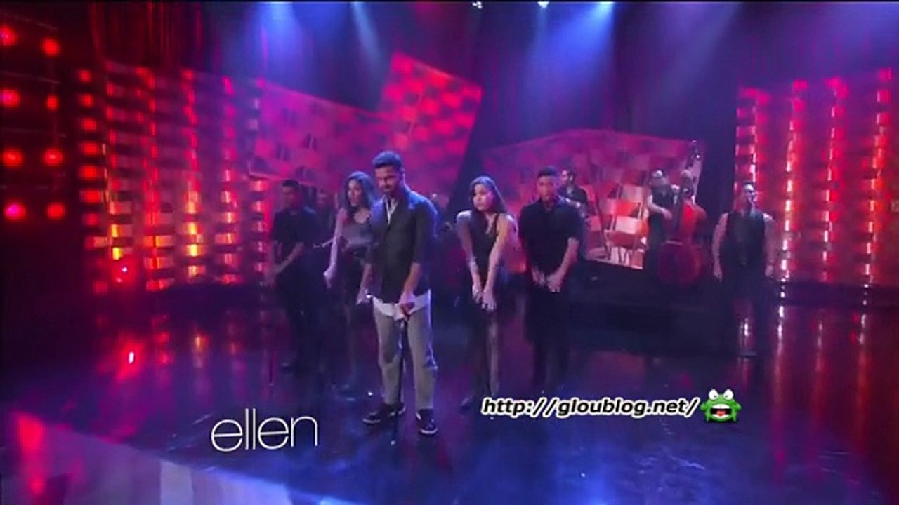 Ricky Martin Performance Feb 11 2015